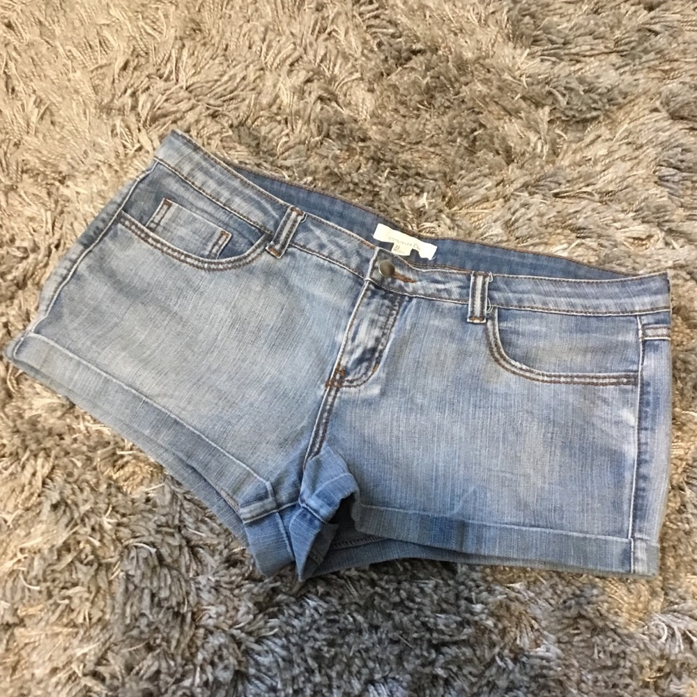 Denim short shorts